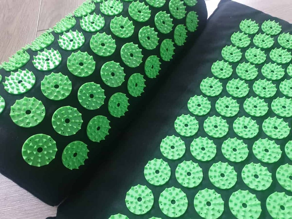 Can Spikes Heal Your Worries? I Tried An Acupressure Mat For Anxiety